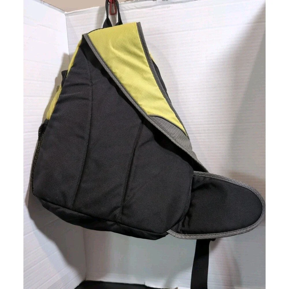 LL BEAN SLING BAG BACKPACK YELLOW/BLACK NYLON OVER THE SHOULDER BACK TO SCHOOL